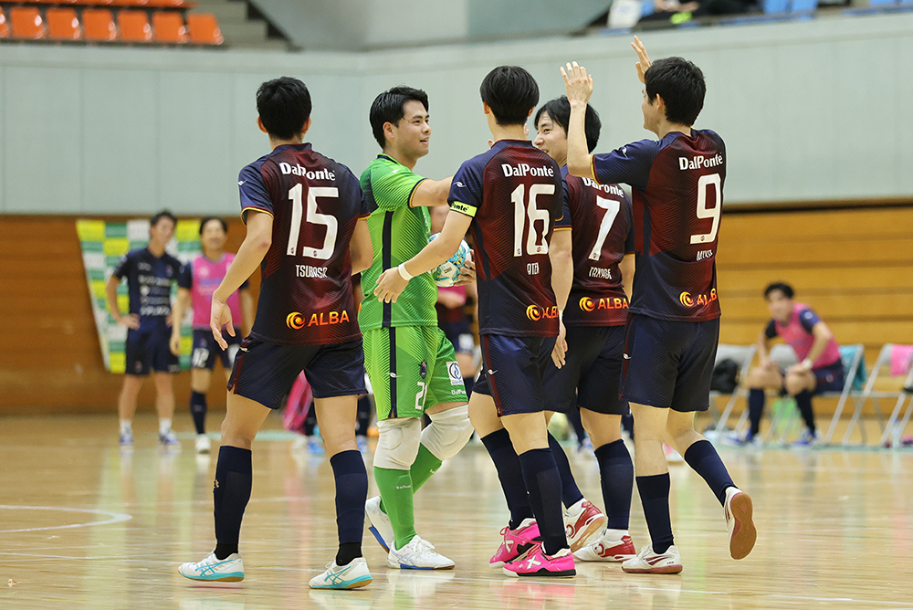 第25回地域フットサルチャンピオンズリーグ 本日(3/7)より開幕! 第25回地域フットサルチャンピオンズリーグ 本日(3/7)より開幕!