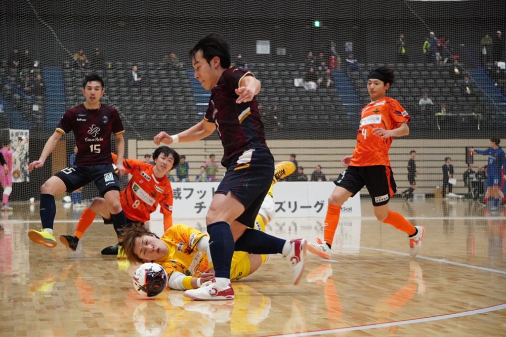 写真ギャラリー更新【第26回地域フットサルチャンピオンズリーグ 1次ラウンド 第1戦 vs ロベルカル信州フットサルクラブ】