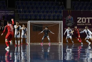 写真ギャラリー更新【JFA第29回全日本フットサル選手権大会 2回戦 vs 名古屋オーシャンズ】