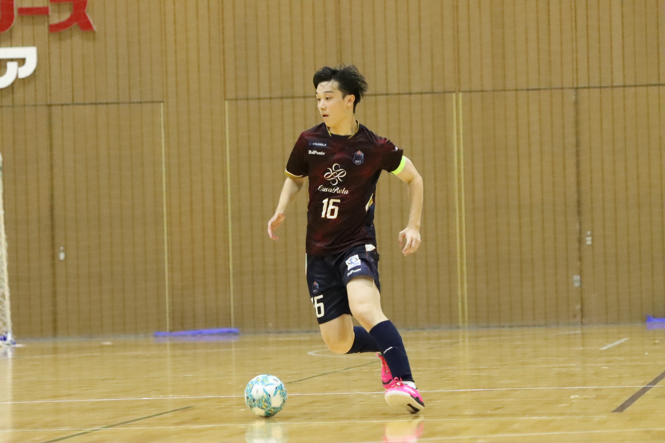 ゾット早稲田フットサルクラブ選手写真：神田 亜典